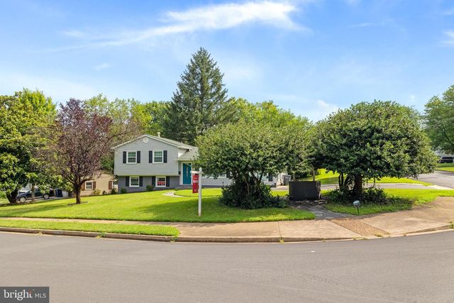 5725 HABERSHAM WAY, Alexandria, VA 22310