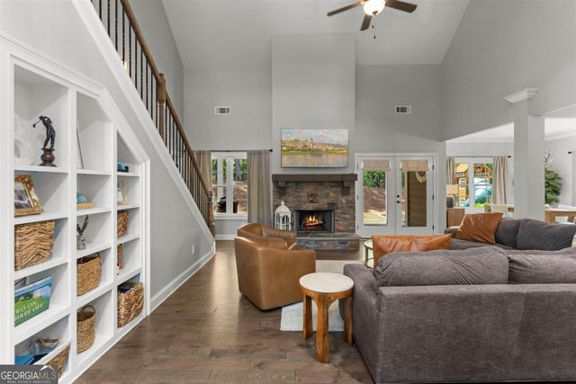 1050 Mcinteer Circle, Greensboro, GA 30642