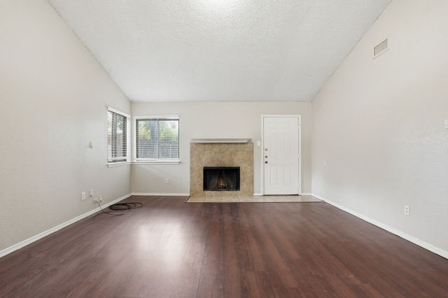 6735 Woodhill Road, Dallas, TX 75217