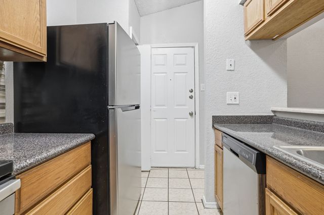6735 Woodhill Road, Dallas, TX 75217