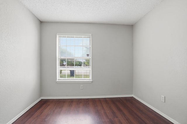 6735 Woodhill Road, Dallas, TX 75217