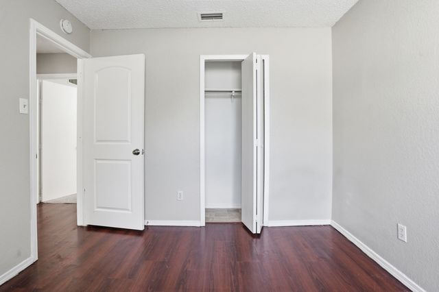 6735 Woodhill Road, Dallas, TX 75217