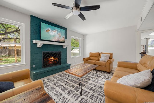 2037 Windy Trl, San Antonio, TX 78232