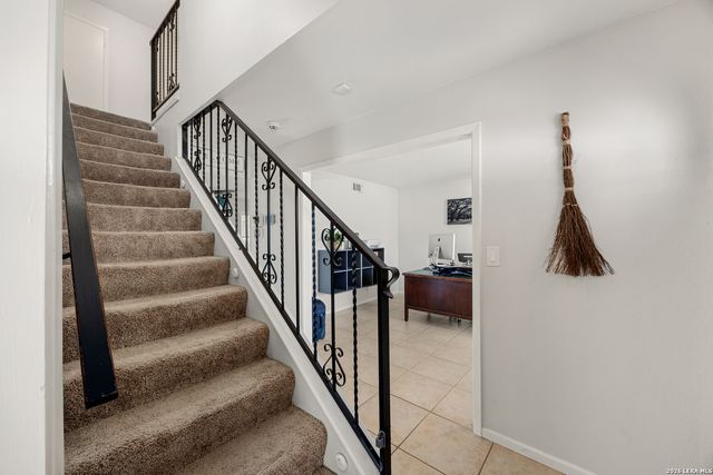 2037 Windy Trl, San Antonio, TX 78232