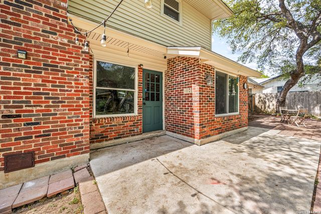 2037 Windy Trl, San Antonio, TX 78232