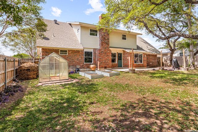 2037 Windy Trl, San Antonio, TX 78232