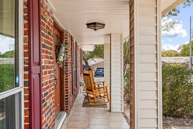 2037 Windy Trl, San Antonio, TX 78232