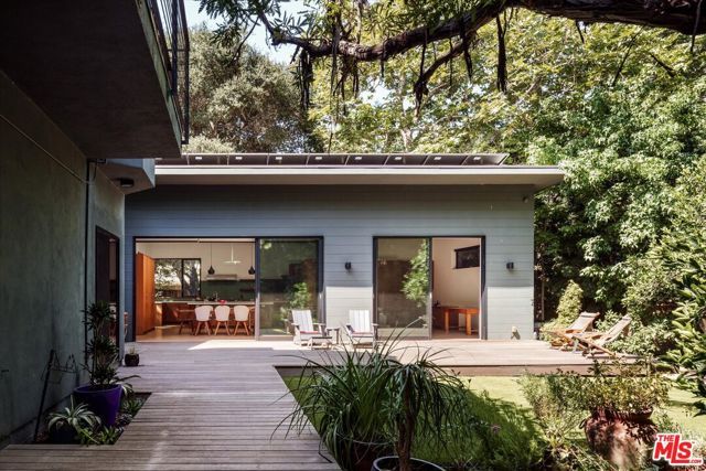 2056 Oakstone, Los Angeles, CA 90046