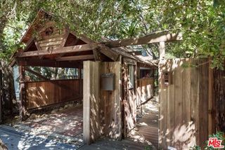 2056 Oakstone, Los Angeles, CA 90046