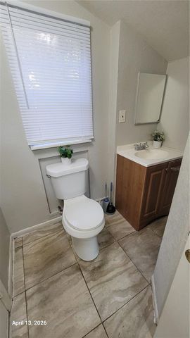 411 AVENUE E SE B, Winter Haven, FL 33880