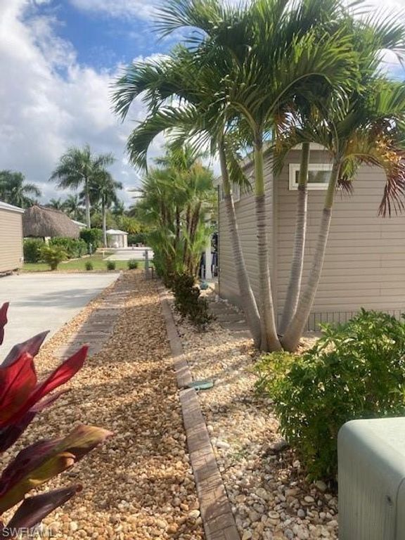 10309 Fire Flag TRL, FORT MYERS, FL 33905 — photo 4