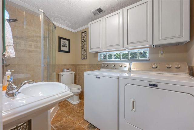 542 Crestgrove Avenue, Vandalia, OH 45377