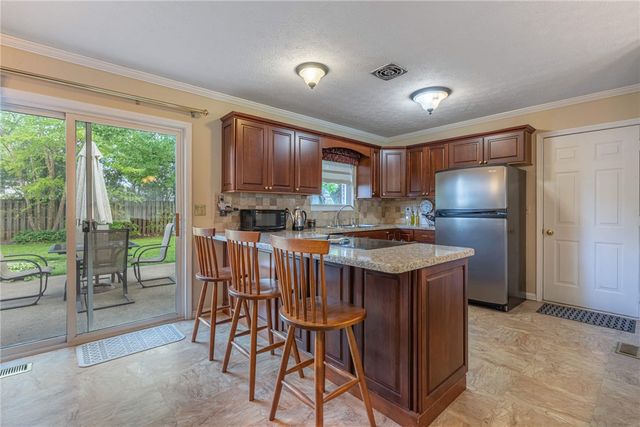 542 Crestgrove Avenue, Vandalia, OH 45377