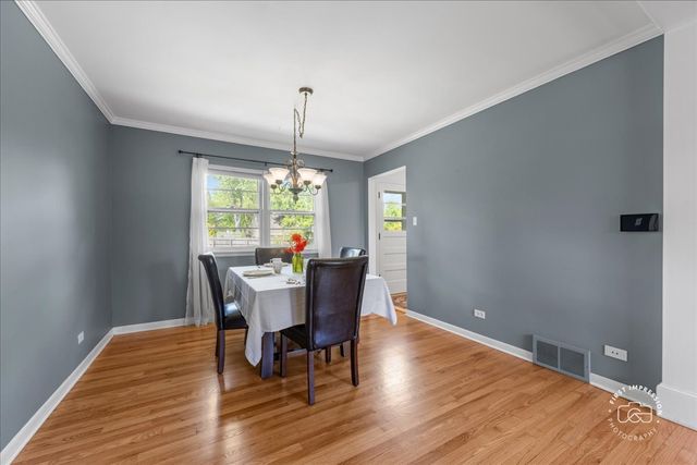 34W246 Giese Road, Batavia, IL 60510