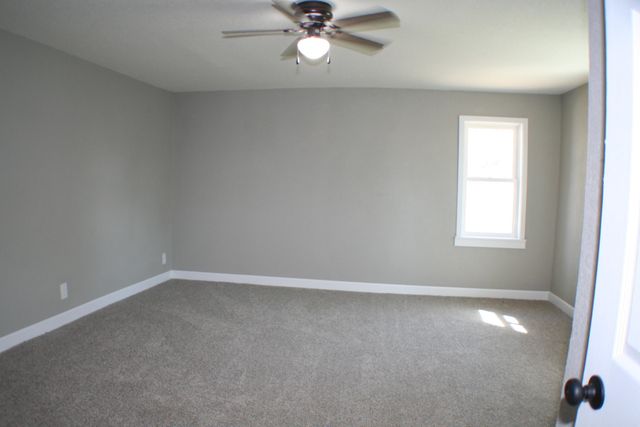 1408 Helen St, Augusta, KS 67010