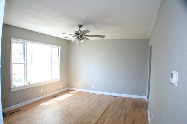 1408 Helen St, Augusta, KS 67010