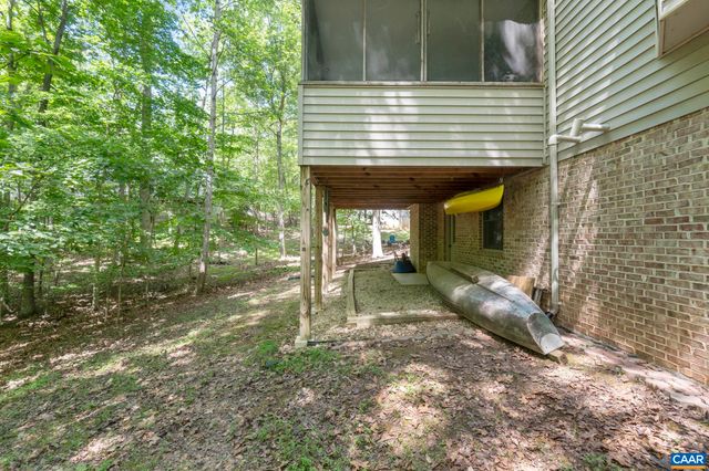 2 WHIPPOORWILL LN, Palmyra, VA 22963