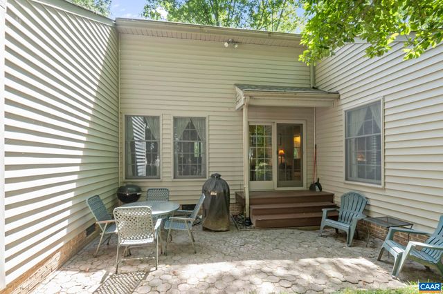 2 WHIPPOORWILL LN, Palmyra, VA 22963