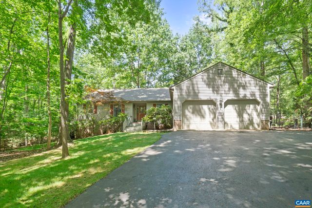 2 WHIPPOORWILL LN, Palmyra, VA 22963