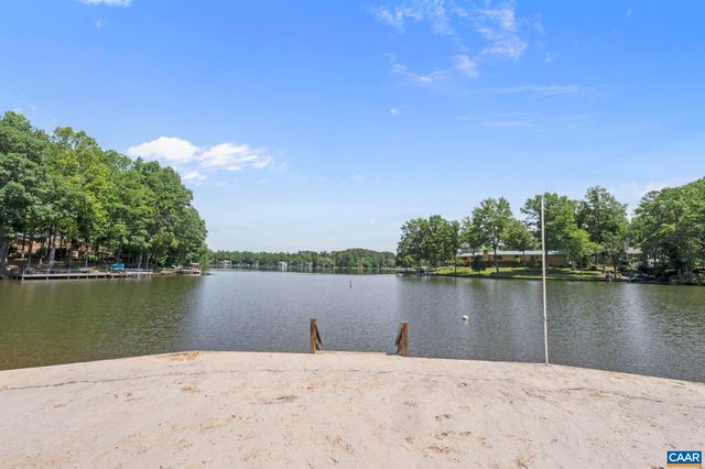 2 WHIPPOORWILL LN, Palmyra, VA 22963