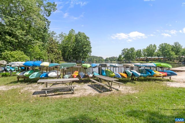 2 WHIPPOORWILL LN, Palmyra, VA 22963