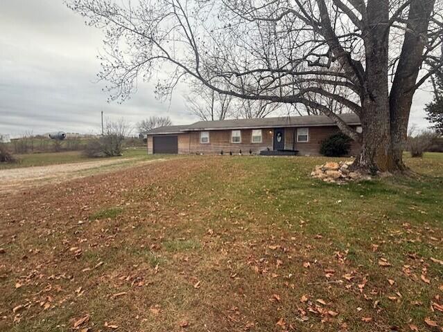 400 Barr West Drive, Cabool, MO 65689