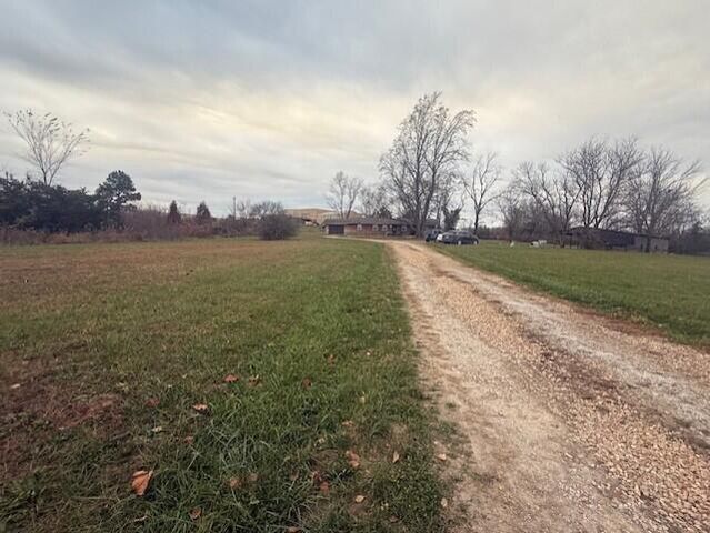 400 Barr West Drive, Cabool, MO 65689