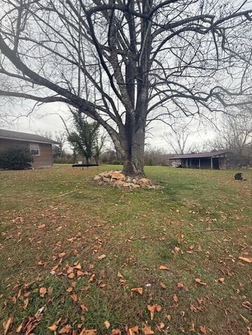 400 Barr West Drive, Cabool, MO 65689