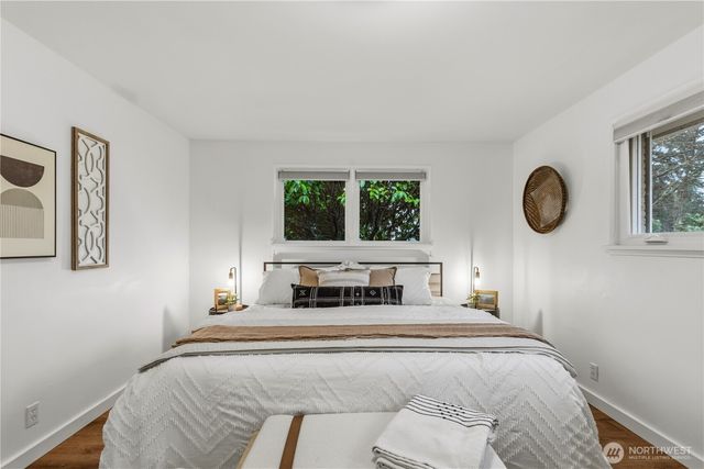 13054 30th Avenue NE, Seattle, WA 98125