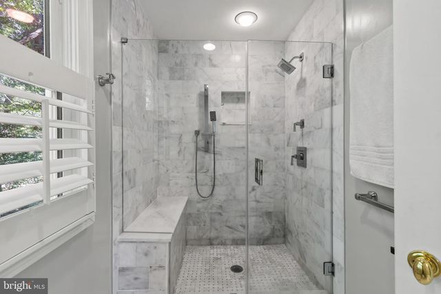 2656-A QUEEN ANNE CIR, Annapolis, MD 21403