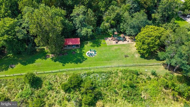 2656-A QUEEN ANNE CIR, Annapolis, MD 21403