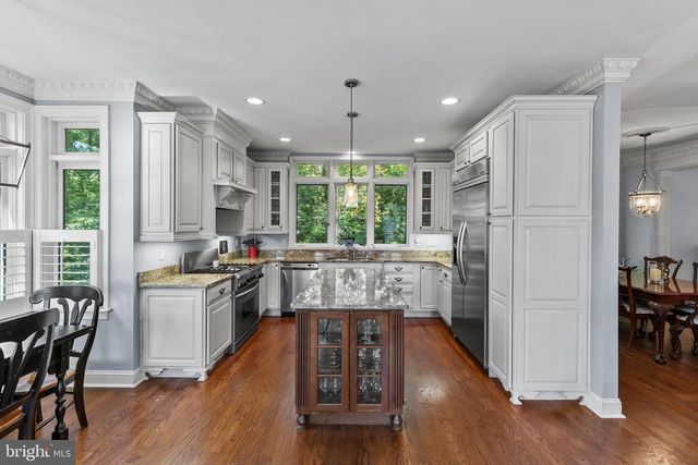 2656-A QUEEN ANNE CIR, Annapolis, MD 21403