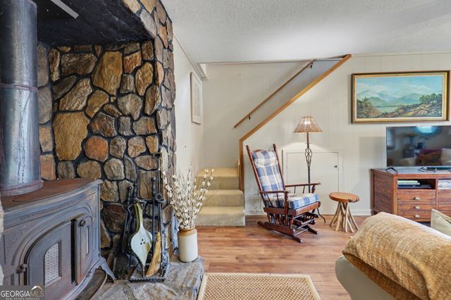 187 Evans Creek Road, Scaly Mtn, NC 28775