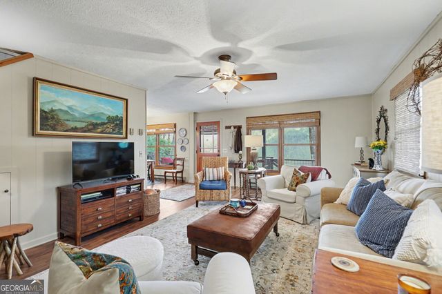 187 Evans Creek Road, Scaly Mtn, NC 28775