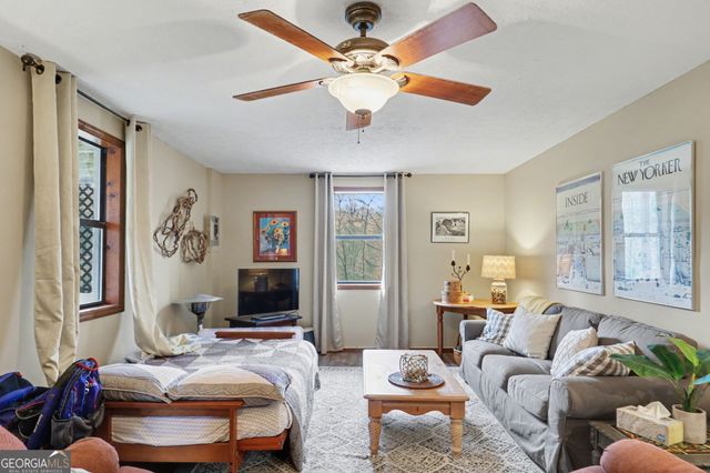187 Evans Creek Road, Scaly Mtn, NC 28775