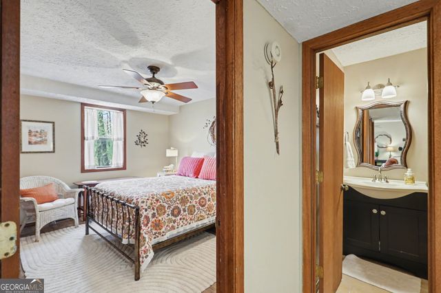 187 Evans Creek Road, Scaly Mtn, NC 28775