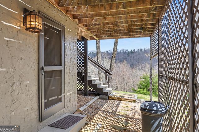 187 Evans Creek Road, Scaly Mtn, NC 28775