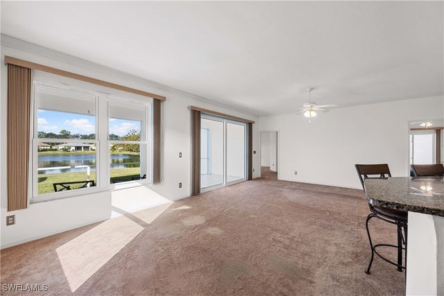 223 Stanhope CIR, Naples, FL 34104