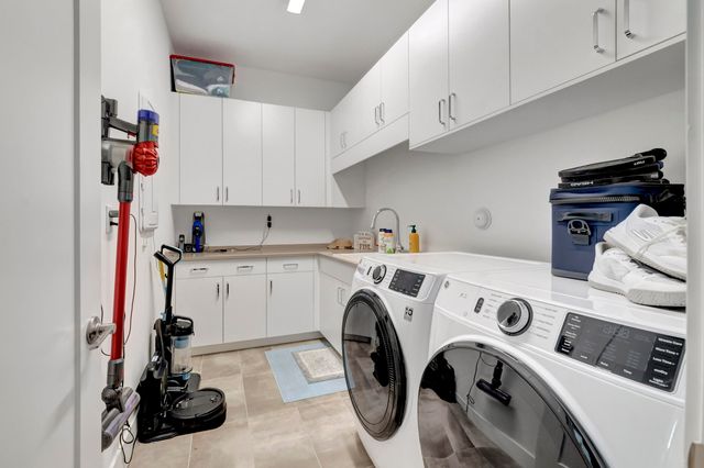 8870 Skyward Street, Boca Raton, FL 33496