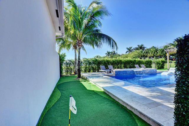 8870 Skyward Street, Boca Raton, FL 33496