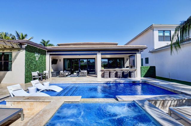 8870 Skyward Street, Boca Raton, FL 33496