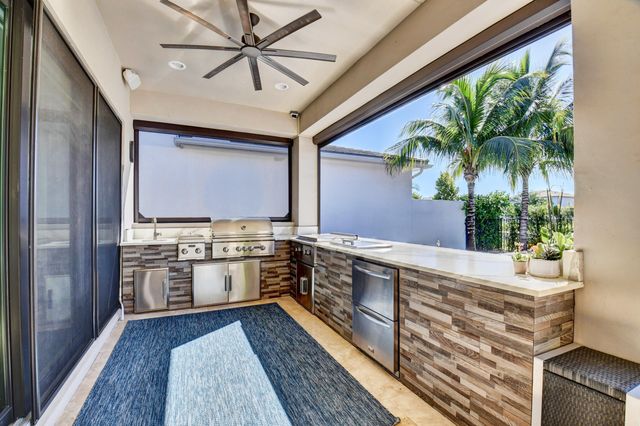 8870 Skyward Street, Boca Raton, FL 33496