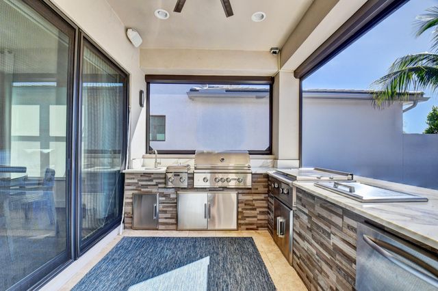 8870 Skyward Street, Boca Raton, FL 33496