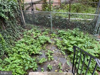 6051 W GIRARD AVE, Philadelphia, PA 19151