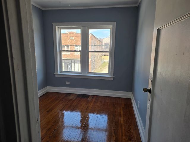 1853 E 79th Street 2, Chicago, IL 60649