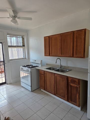 1853 E 79th Street 2, Chicago, IL 60649