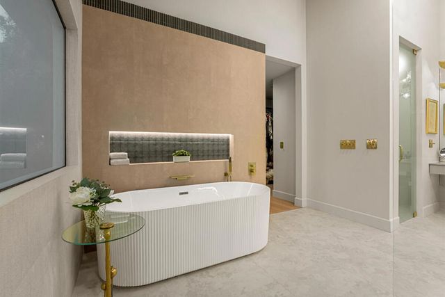 150 Running Springs Drive, Palm Desert, CA 92211