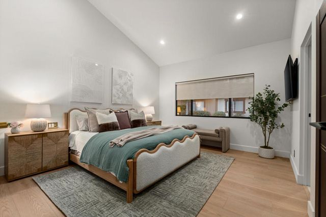 150 Running Springs Drive, Palm Desert, CA 92211