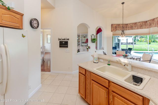 4072 Misty View Drive, Spring Hill, FL 34609