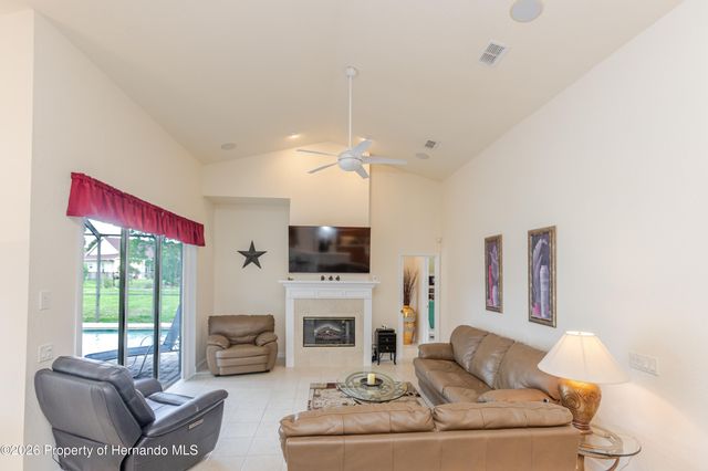 4072 Misty View Drive, Spring Hill, FL 34609